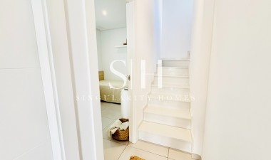 Resale - Villa - Torrevieja - Sector 25