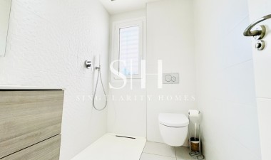 Resale - Villa - Torrevieja - Sector 25