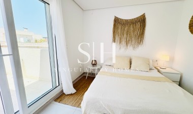 Resale - Villa - Torrevieja - Sector 25