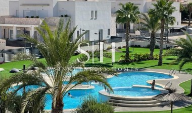 Resale - Villa - Torrevieja - Sector 25