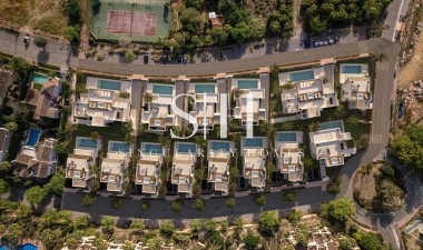 New Build - Villa - Estepona - Atalaya del Golf