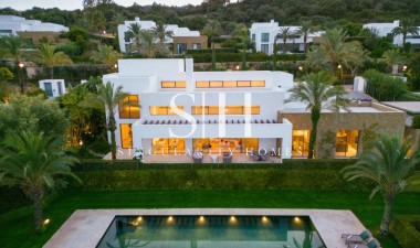 Nybyggnation - Villa - Casares - Pedregales