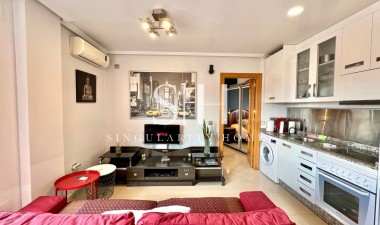 Resale - Apartment / flat - Torrevieja - Centro