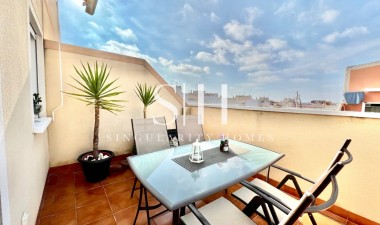 Resale - Apartment / flat - Torrevieja - Centro