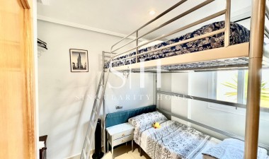 Resale - Apartment / flat - Torrevieja - Centro