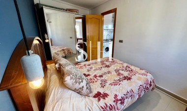 Resale - Apartment / flat - Torrevieja - Centro