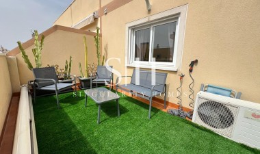 Resale - Apartment / flat - Torrevieja - Centro