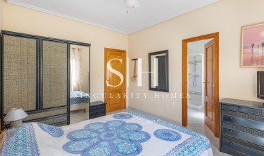Resale - Villa - San Fulgencio