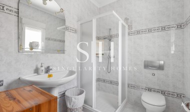 Resale - Villa - San Fulgencio