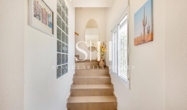 Resale - Villa - San Fulgencio