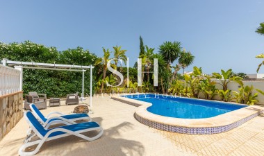 Resale - Villa - San Fulgencio