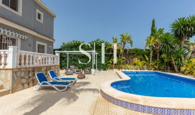 Resale - Villa - San Fulgencio