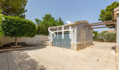 Resale - Villa - San Fulgencio