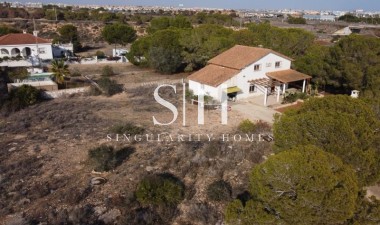 Перепродажа - Villa - Orihuela Costa - Costa Blanca