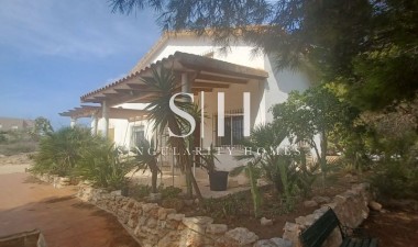 Перепродажа - Villa - Orihuela Costa - Costa Blanca