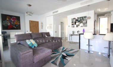 Wiederverkauf - Villa - Villamartin - El Galan