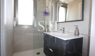 Wiederverkauf - Villa - Villamartin - El Galan