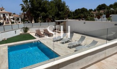 Resale - Villa - Orihuela Costa - Costa Blanca