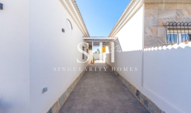 Odsprzedaż - Villa - Torrevieja - Costa Blanca