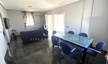 Перепродажа - Villa - La Zenia - Costa Blanca