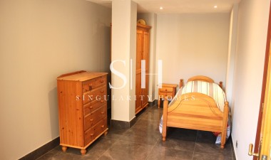 Перепродажа - Villa - La Zenia - Costa Blanca