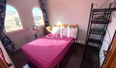 Перепродажа - Villa - La Zenia - Costa Blanca