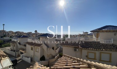 Перепродажа - Villa - La Zenia - Costa Blanca