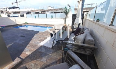 Перепродажа - Villa - Orihuela Costa - Costa Blanca