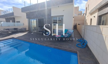Перепродажа - Villa - Orihuela Costa - Costa Blanca