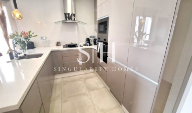 Перепродажа - Villa - Orihuela Costa - Costa Blanca