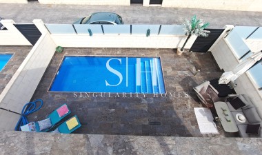 Перепродажа - Villa - Orihuela Costa - Costa Blanca