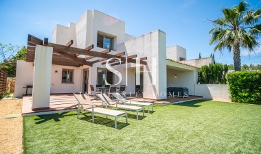 Återförsäljning - Villa - San Miguel de Salinas - Inland