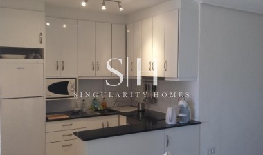 Återförsäljning - Bungalow - Torrevieja - La Mata