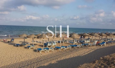 Återförsäljning - Bungalow - Torrevieja - La Mata