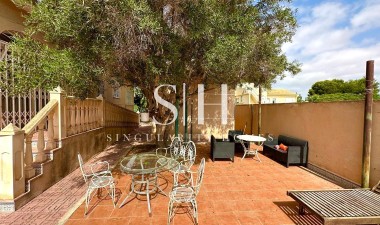 Resale - Villa - Torrevieja - Los Balcones - Los Altos del Edén