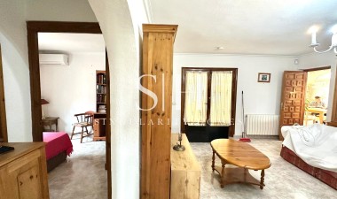 Resale - Villa - Torrevieja - Los Balcones - Los Altos del Edén