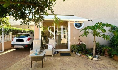 Перепродажа - Villa - Orihuela Costa - La Regia