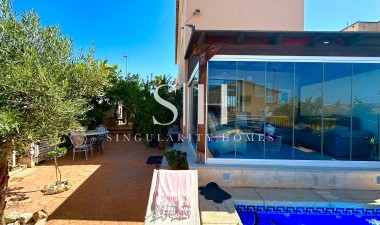 Перепродажа - Villa - Orihuela Costa - La Regia