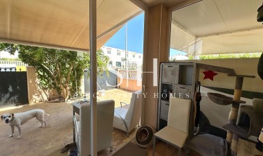 Перепродажа - Villa - Orihuela Costa - La Regia