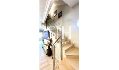 Перепродажа - Villa - Orihuela Costa - La Regia