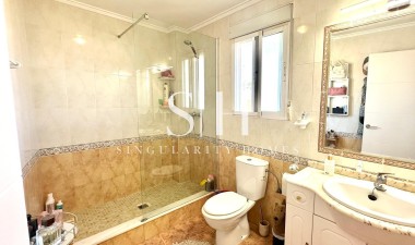 Перепродажа - Villa - Orihuela Costa - La Regia