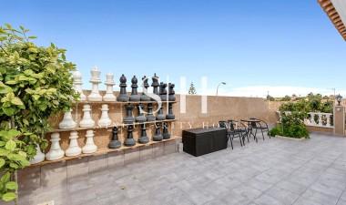 Перепродажа - Villa - Torrevieja - Los Balcones - Los Altos del Edén