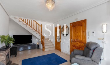 Перепродажа - Villa - Torrevieja - Los Balcones - Los Altos del Edén