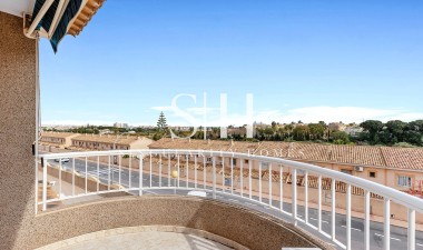 Перепродажа - Villa - Torrevieja - Los Balcones - Los Altos del Edén