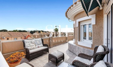 Перепродажа - Villa - Torrevieja - Los Balcones - Los Altos del Edén