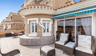 Перепродажа - Villa - Torrevieja - Los Balcones - Los Altos del Edén