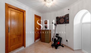 Перепродажа - Villa - Torrevieja - Los Balcones - Los Altos del Edén