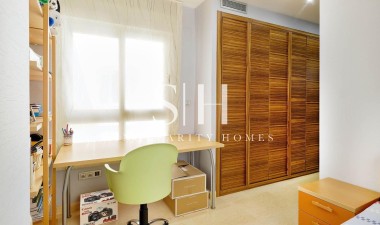 Перепродажа - Квартира / квартира - Torrevieja - Torrevieja*