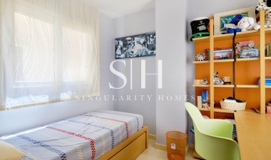 Перепродажа - Квартира / квартира - Torrevieja - Torrevieja*