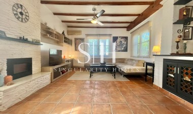 Herverkoop - Villa - Torrevieja - Los Balcones - Los Altos del Edén